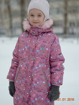 Пальто зимнее для дочки