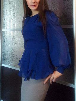 Блузка синяя