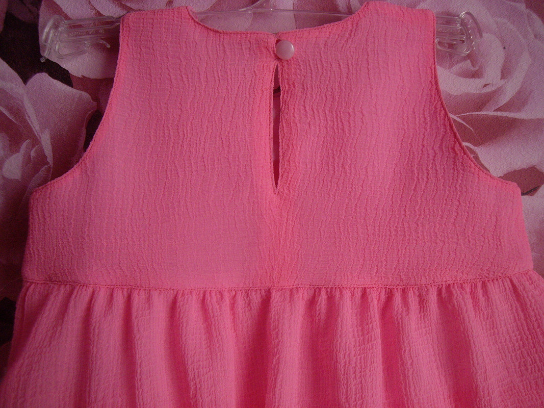 Розовое платье от Patrolaj