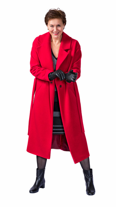 Красное длинное пальто от politu