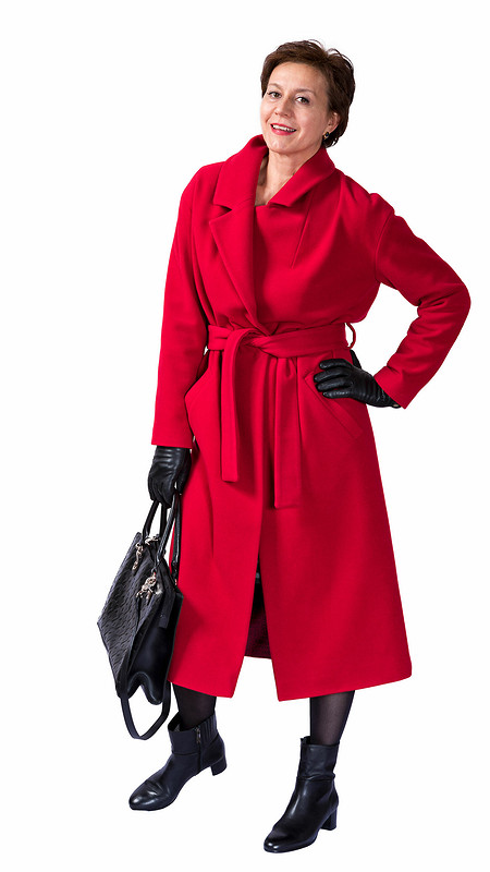Красное длинное пальто от politu