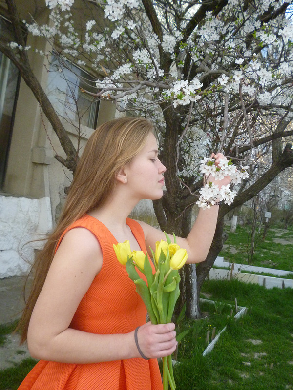 Весна в алом от natasha.drozdova.