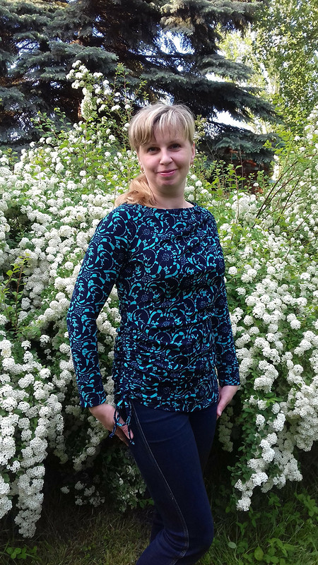 Весенне-цветочный  пуловер от Nito4ka---