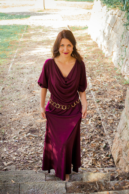 Черешневое трикотажное платье от Olesika