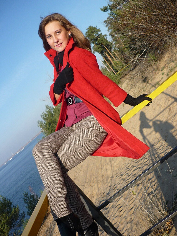 Красное пальто от antoninushka