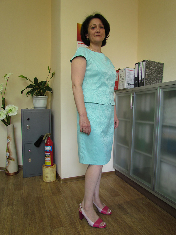 Платье цвета Тиффани от Vilika