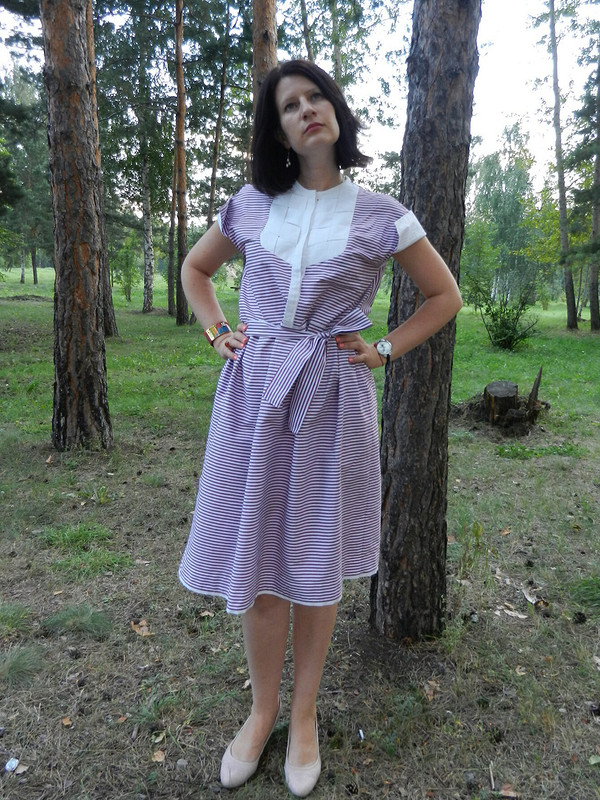 Платье в полоску с пластроном от Krenirina