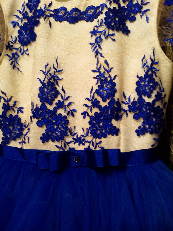 Платье для голубоглазки от Armas-Olga