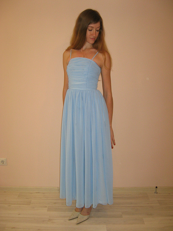 Голубое платье от iatel