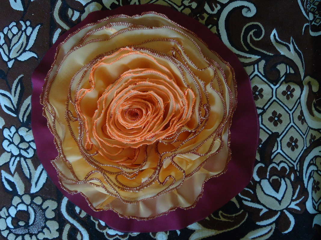 Подушка «Роза» от Ирина Шестакова