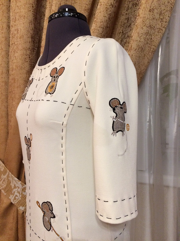 Платье с мышами-портняжками от Lesik1