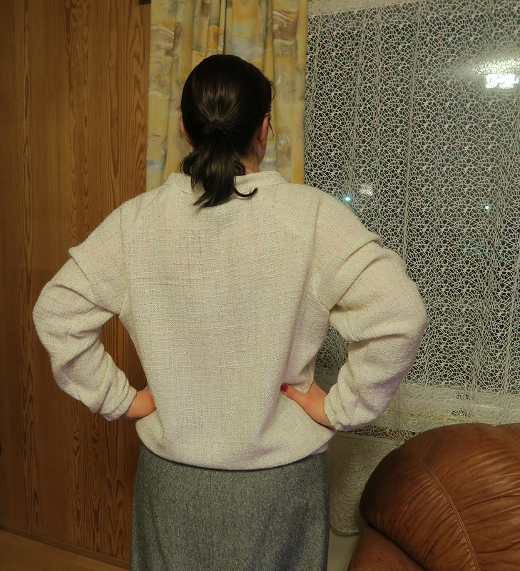 Белый пуловер от SuvAnna