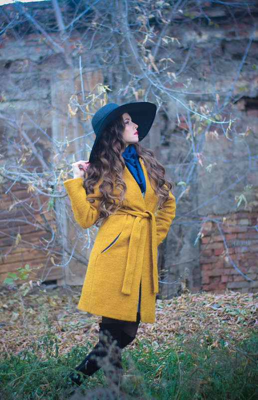 Пальто «Шанель» цвета осени от Yuliana