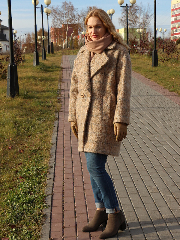 Уютное пальто от Elena Leo