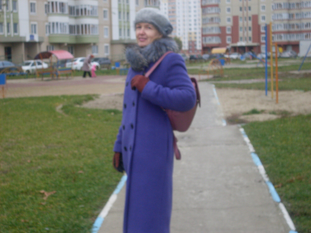 Зимнее пальто цвета аметиста от Лариса Тишакова