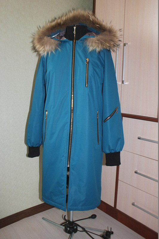 Зимняя куртка - удлиненный бомбер от Беляева Елена