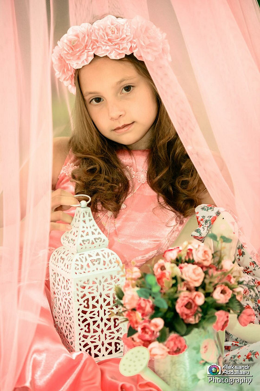 Розовое платье от Tamariss