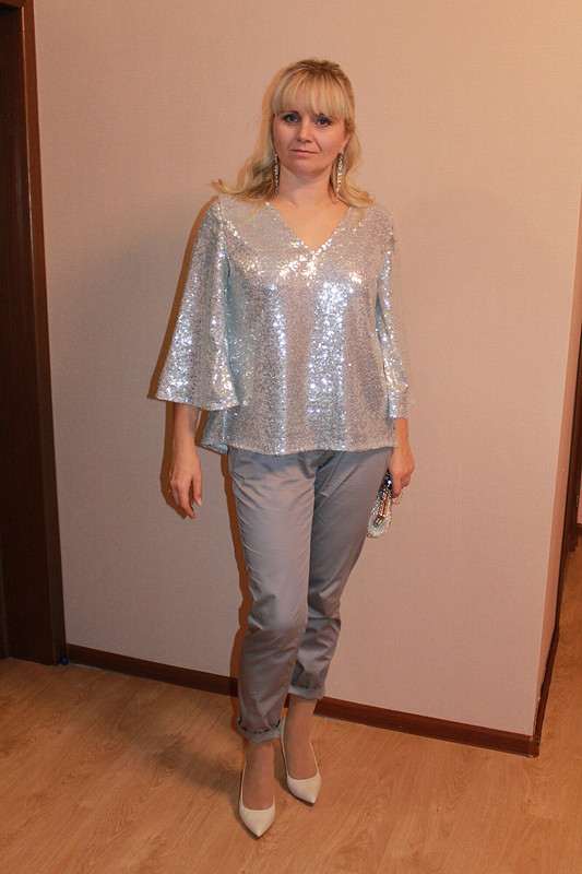Блузка с расклешенными рукавами от Ольга Ильинская