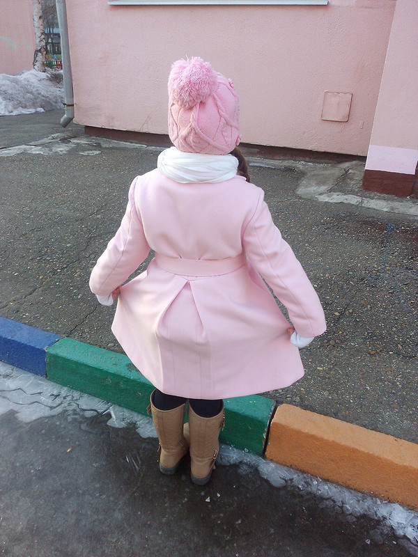 Весеннее пальто для дочки от bogomazolya
