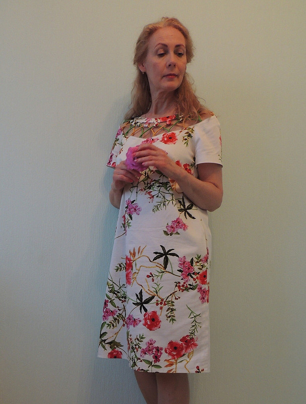 Платье с ажурной кокеткой от Азалия