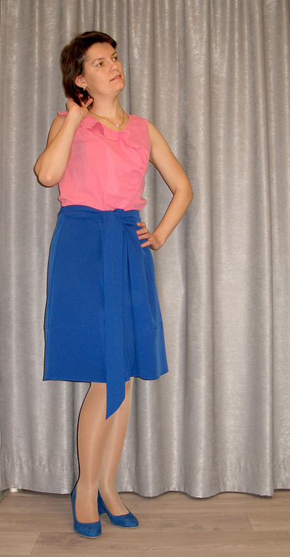 Электрически синяя юбка от Alexina905