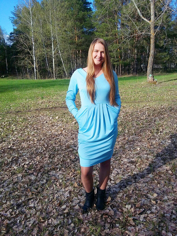 Голубое платье по популярной выкройке от Sveta Sews