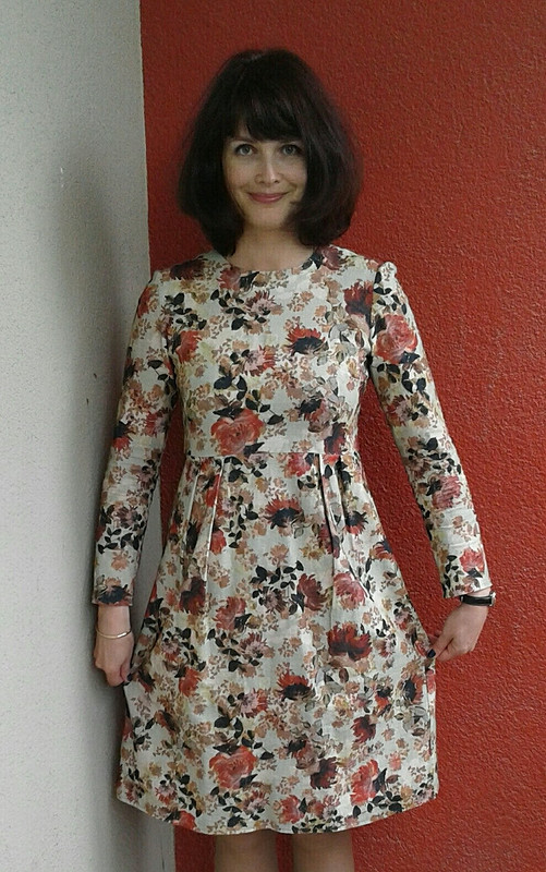 Платье с отрезной юбкой от nata-71