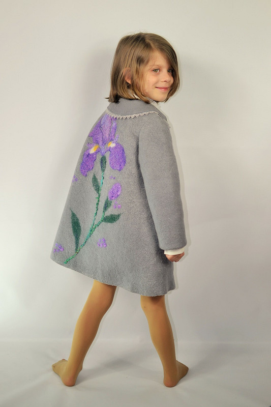 Валяное пальто на девочку «Нежные ирисы» от AlexSonya