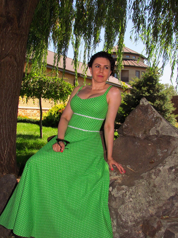 Сарафан зеленый и тоже в русском стиле от marina_mandarina