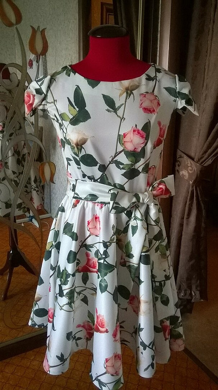 Платье из роз от 2002Katrina1979