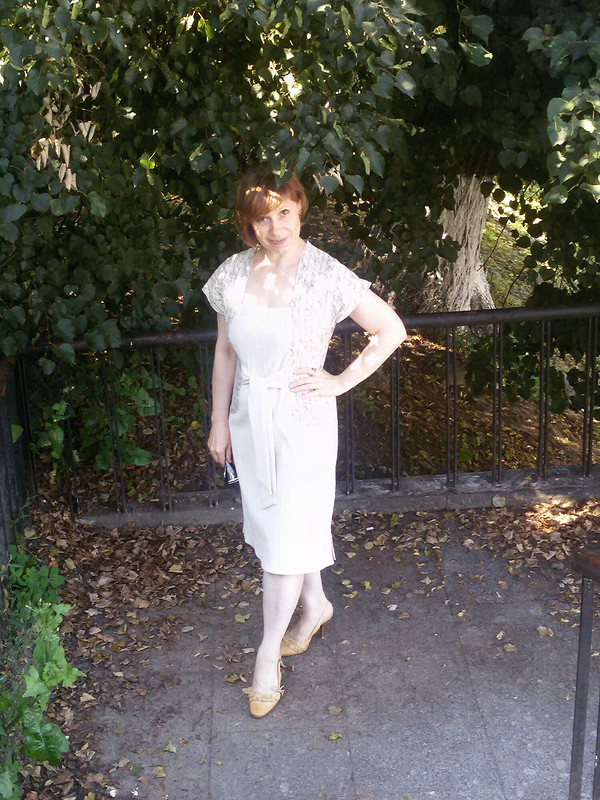 С днём рождения, Оля!  Или моё «Литературное платье» от Nuance