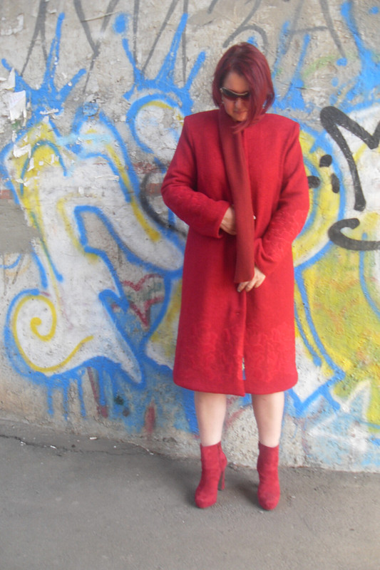 Красное пальто от marsellin