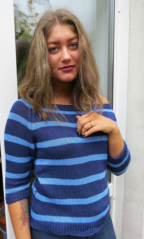 Пуловер-тельняшка от Lionessa