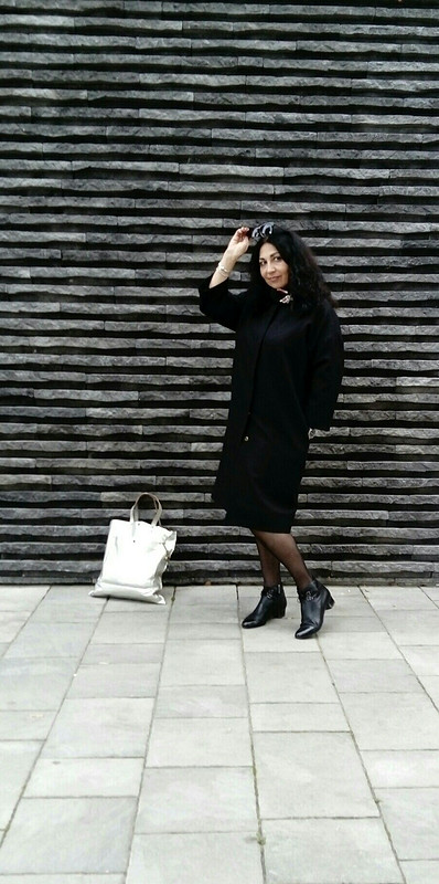 Легкое пальто total black от GalinaRodikova