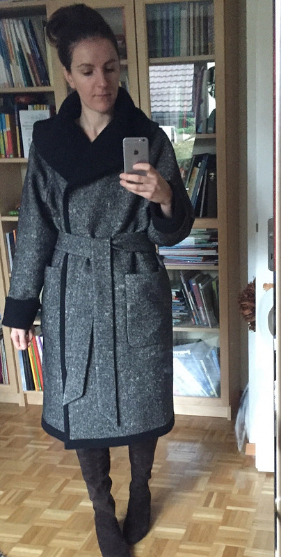 Легкое пальто с капюшоном от Lena_Schw