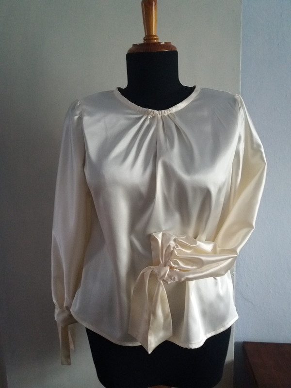 Блузка из шелка от TatyanaFrolova