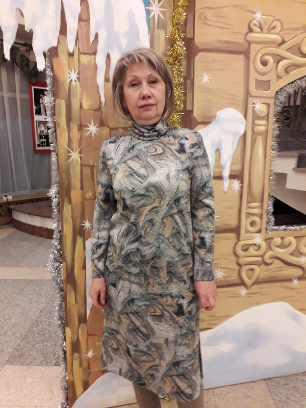 Трикотажное платье для тети от Ольга Толстова
