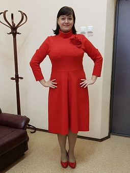 Красных платье много не бывает а у меня первое)))