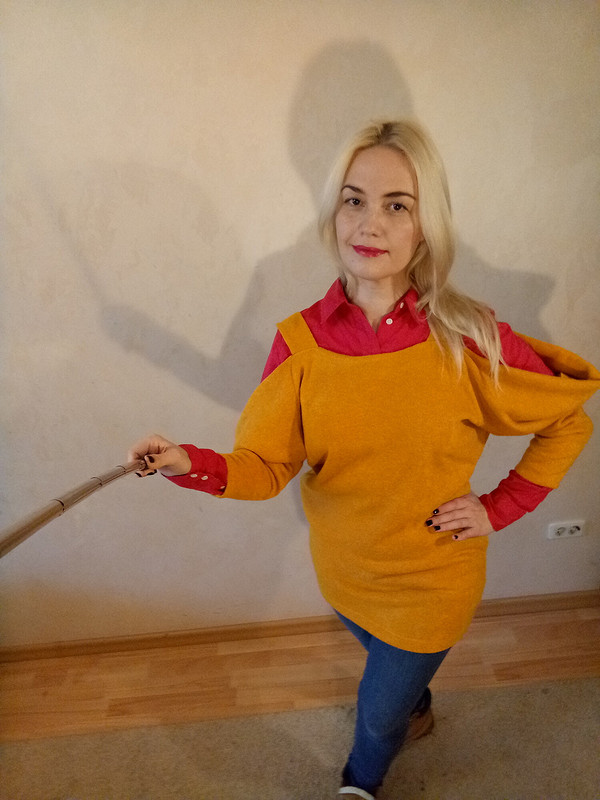 Необычный пуловер от Lilya_Chernova