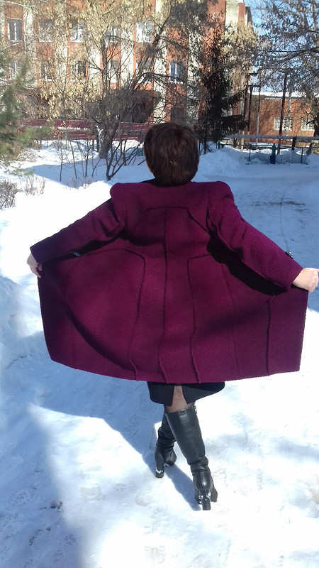 Шиворотнавыворотное пальто от EvaLaguna