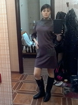 Работа с названием А-ля пуловер... нет все таки платье )))