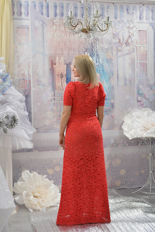 Концертное платье из неопрена от Юлия Прокофьева