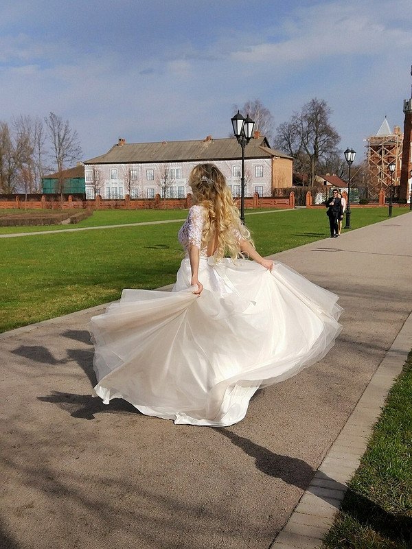 Невесомое свадебное платье от AnnieK-