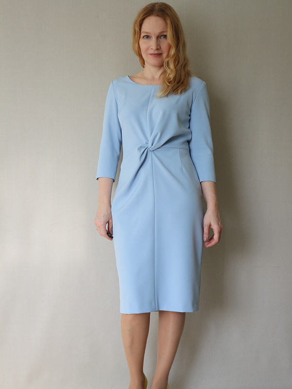 Небесно- голубое платье от Elena Leo