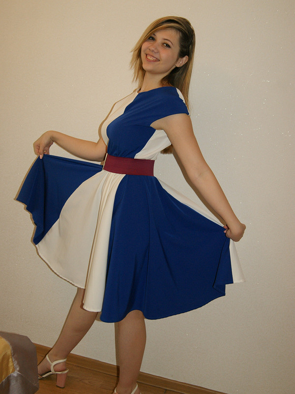 Двухцветное платье для дочери от Ирина ВВ