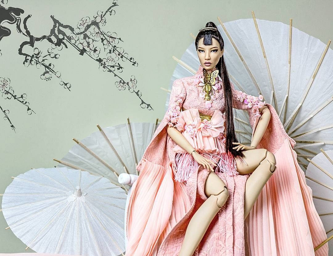 Роскошные наряды для кукол и людей от Найджела Чиа: instagram недели