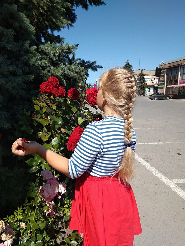 Ради бесконечной любви к розам можно полюбить и шипы :))) от Lika_covet