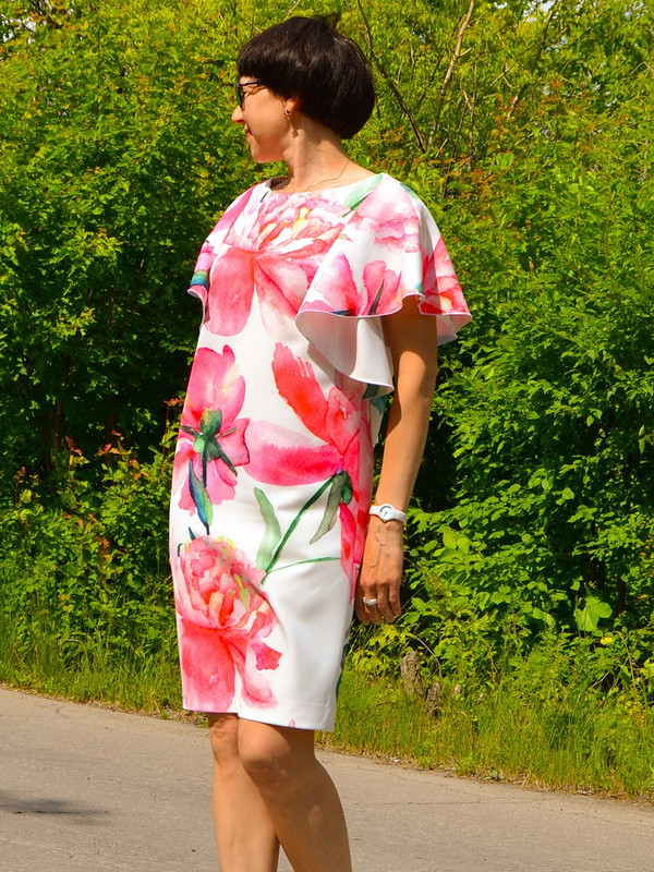 «Цветастое» платье от Mari Sha