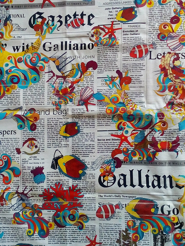 Гальяно-газетные шорты от OLLLis