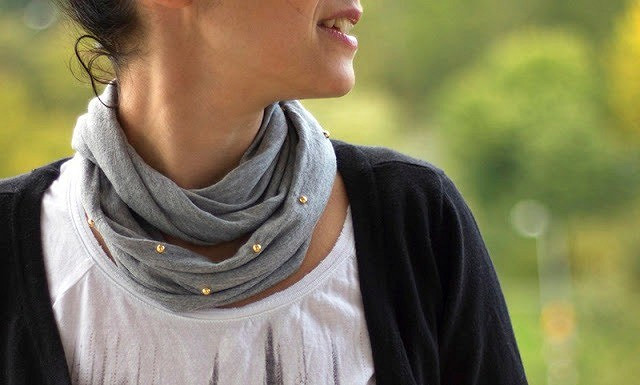 Превращаем простой летний шарф в дизайнерский: 10 мастер-классов